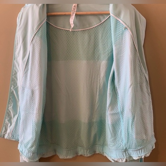 lululemon athletica Aqua and White Bomber Jacket - Picture 3 of 6